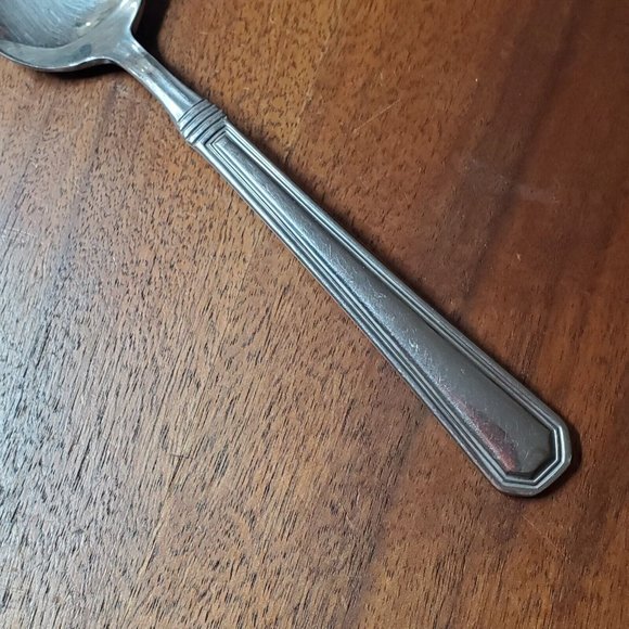 International Roxbury Place Oval Soup Spoon stainless steel 7” replacement - Picture 4 of 11